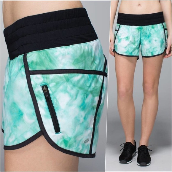 Lululemon Run Track Shorts 4 NWOT - Picture 1 of 13